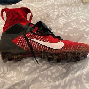 Nike Men's Alpha Menace Elite 2 Football Cleats